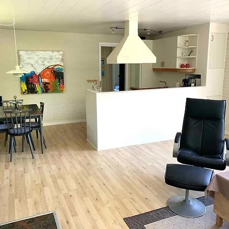Lovely Summer House In Scenic Thy Vakantiehuis Sønder Ydby